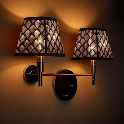 2 pièces de 5,16 x 5,6 x 3,55 po noir trapézoïdal à l'extérieur et or à l'intérieur de l'abat-jour en métal de style arrod lampe de remplacement abat-jour salon chambre bureau salle à manger