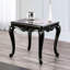Table de bout Champagne - finition traditionnelle en bois massif, conception, pieds, l 26,5 po x P 28,5 po, H 24,5 po et placage, unité simple