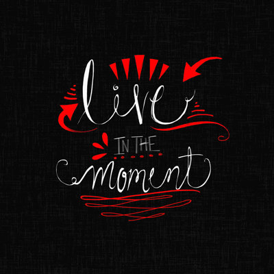 " Live Moment "