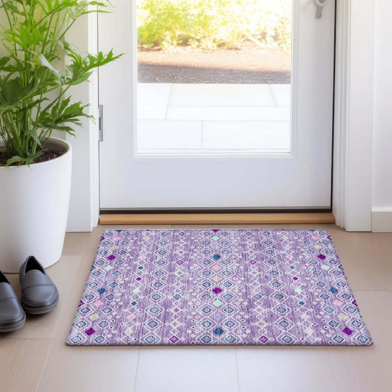 Tapis rectangulaire Aleighna avec envers antidérapant, Rectangle 1 pi 8 po x 2 pi 6 po