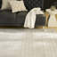 Tapis d'intérieur moderne ivoire Ebern Designs Reimann-1448245071