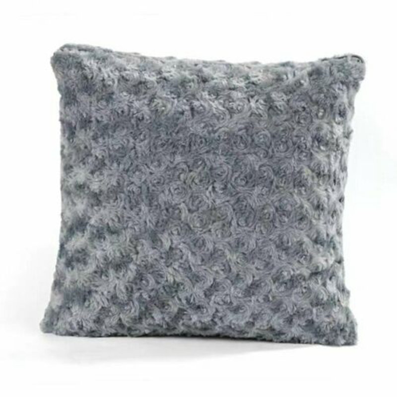 Housse de coussin carrée en fausse fourrure