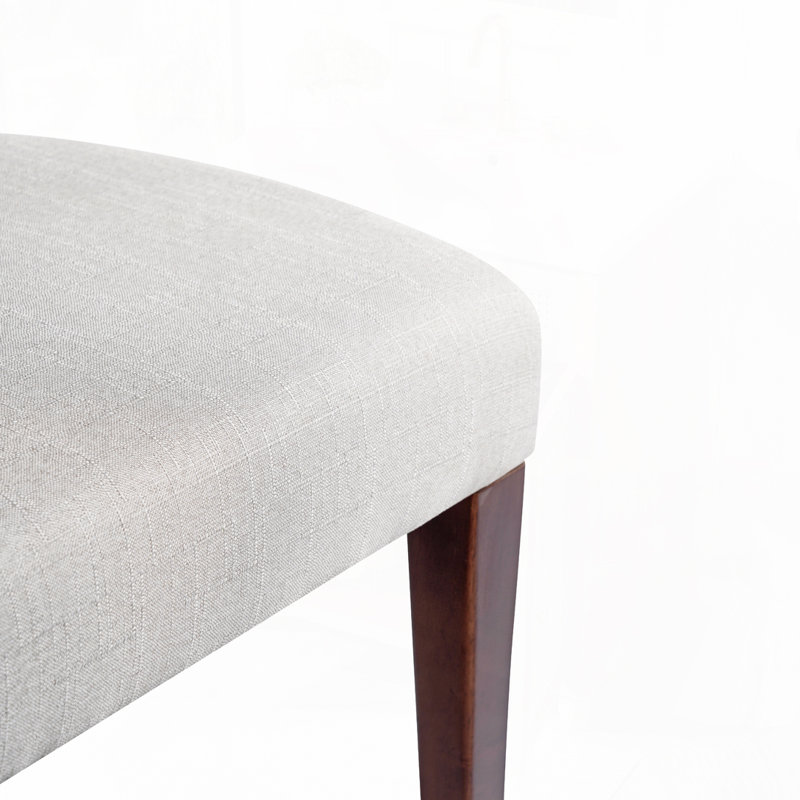 Chaises de salle à manger rembourrées avec lignes courbes