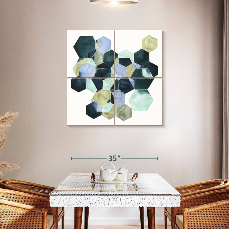 Avery Crystallize II, 38" H x 38" W