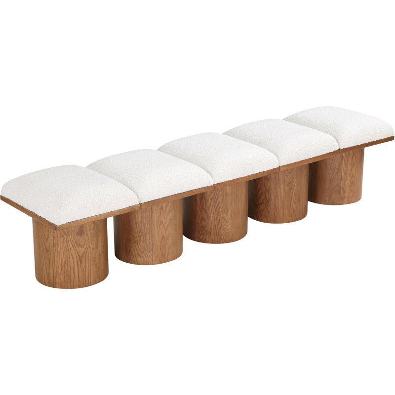 Banc rembourré Horatia, Tissu crème bouclé, Noyer brun, H 17,5 po x l 90 po x P 15,5 po