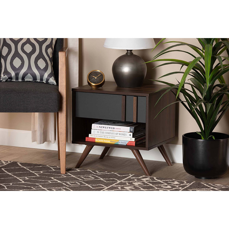 Caden 18.9'' W Nightstand