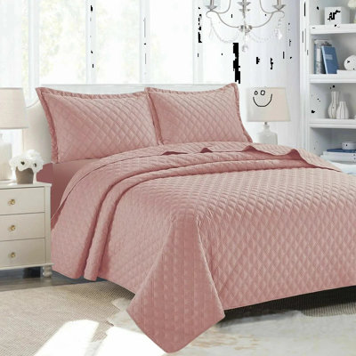 Microfiber Bedspread with Pillow Shams Included