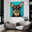 «Blue Dark Chihuahua» par Carolee Vitaletti, art mural en verre acrylique-392784258