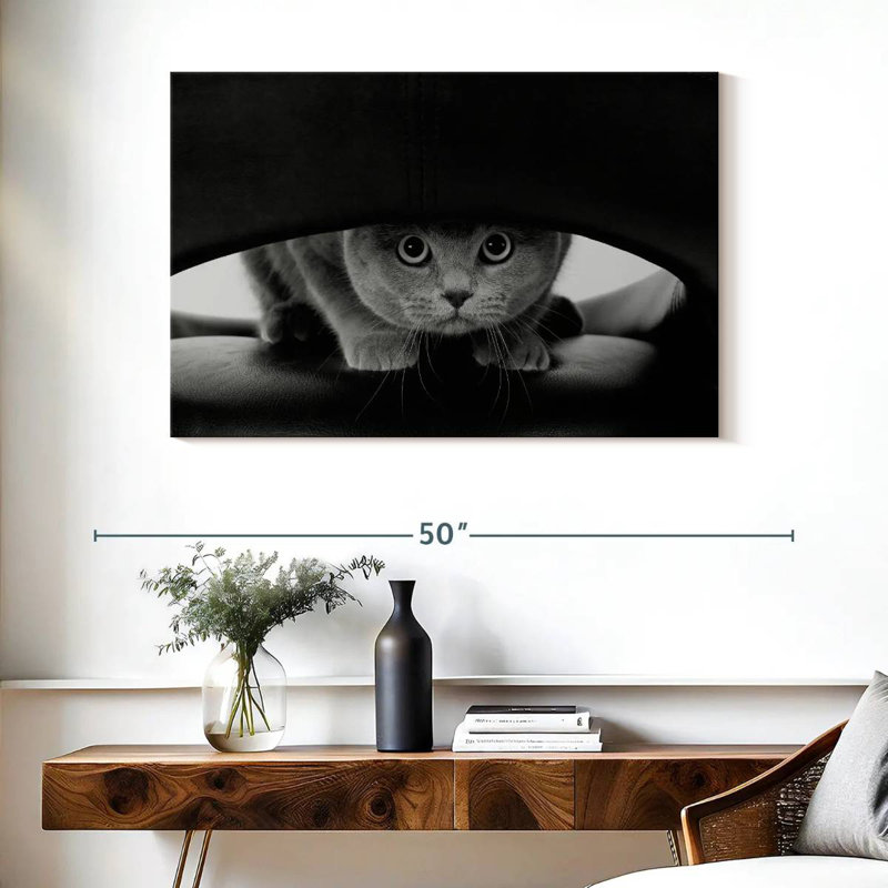 Brampt Peeking Cat, 26" H x 39" W
