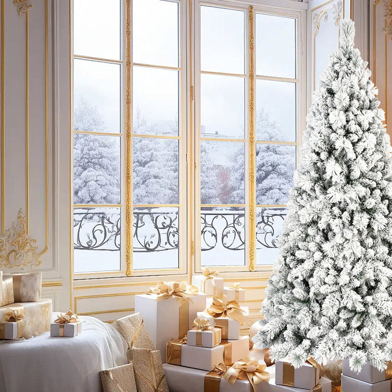 Arbre de Noël floqué de 1252 pointes de 7,5 pi avec 500 lumières à DEL blanc chaud, branches enneigées, assemblage à charnières pour une installation rapide, support en métal pour les fêtes - arbre orné, pointes givrées et aiguille dure