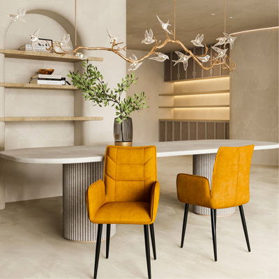 2 chaises de salle à manger en velours jaune moutarde, pieds fuselés en métal et rembourrage en mousse haute, pour les espaces de petit-déjeuner