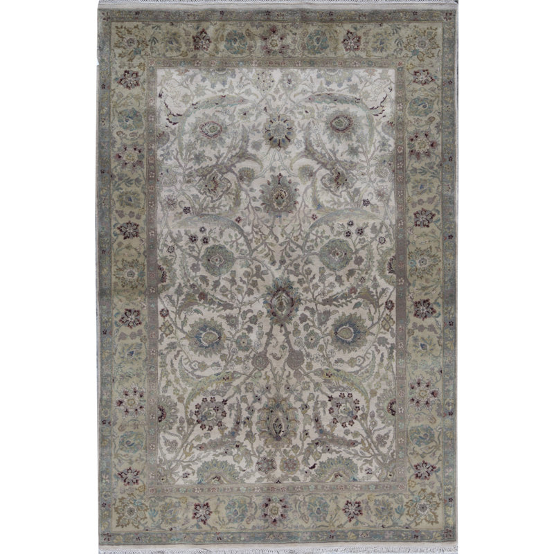 Hand Knotted Wool Oriental Area Rug