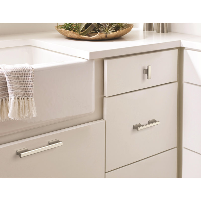 Poignée d'armoire en nickel satiné de 2 pouces (51 mm) de statut, Nickel satiné
