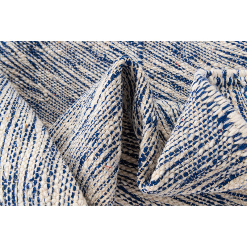 Tapis bleu Odea