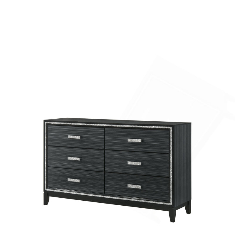 Commode au fini noir patiné