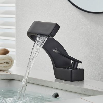 Single-handle Bathroom Faucet