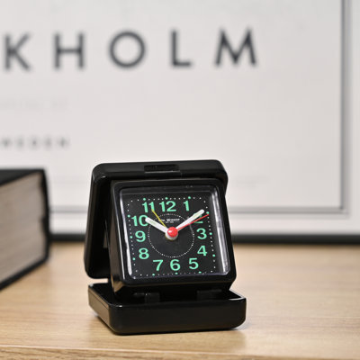 Quartz movement / Crystal Alarm Tabletop Clock