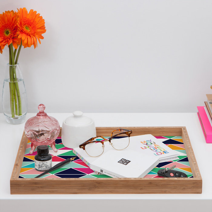 Plateau de table repose-pieds/café love triangle Vy La, H 1,75 po x l 18 po x P 14 po