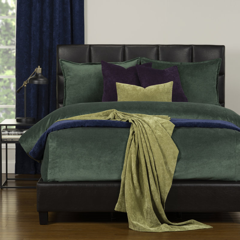 Mixology Velvet Bed Cap Comforter Set with Sewn Corners, California King, Emerald
