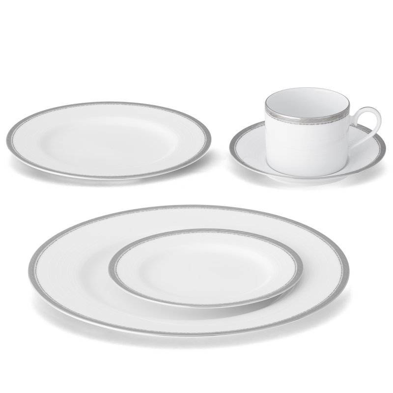 Ensemble de 4 assiettes à pain / beurre / apéritif Noritake Whiteridge Platinum, 6 1/2 po