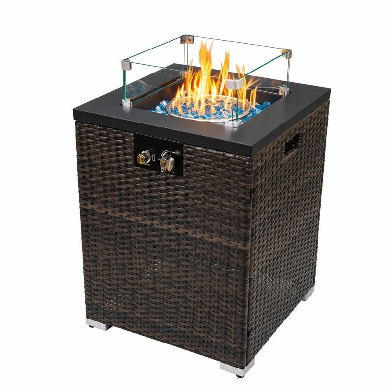 Table brasero carrée en osier de 71 cm (28 po) fonctionnant au propane, avec protection contre le vent et chauffage de terrasse de 40 000 BTU