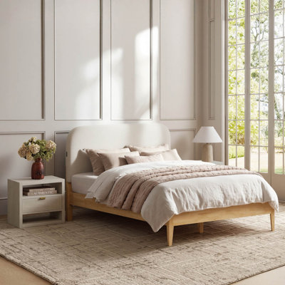 Ensemble de lit et table de chevet