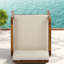 Chaises longues modernes de patio, coussins crème en bois d'acacia pour la terrasse de porche