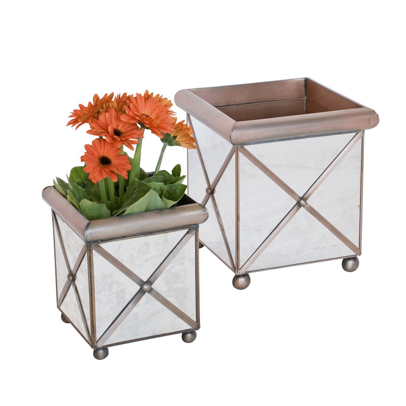 Planter, 7.25" H x 7.25" W x 6.25" D