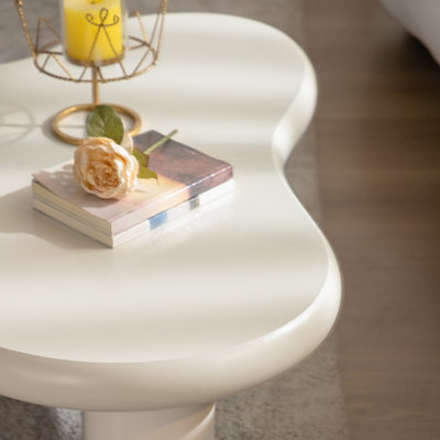 Table basse 39,5 "à forme libre moderne en forme de nuage avec 3 pieds pour le salon et la chambre à coucher 