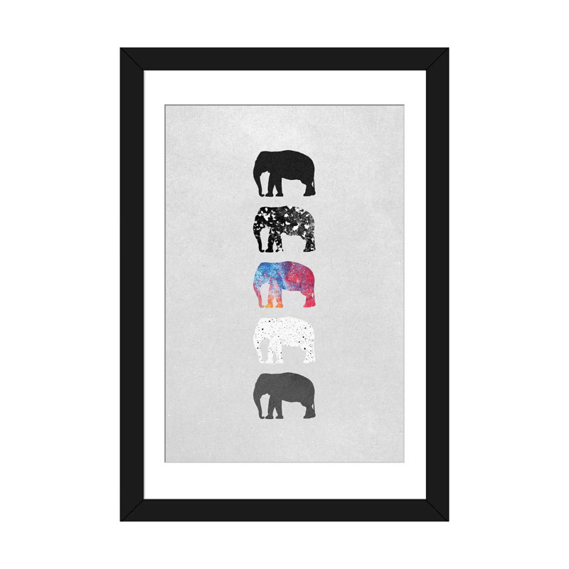 «Five Elephants», impression sur toile, H 32 po x l 24 po x P 1 po, Papier d'art encadré noir, Blanc