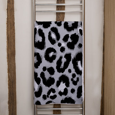 North Andover Midweight Bath Towel