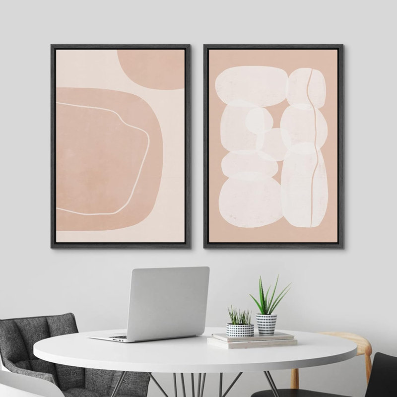 «Coral and White Mid-Century Polygons and Circles», 2 pièces sur toile, Noir, H 36 po x l 24 po
