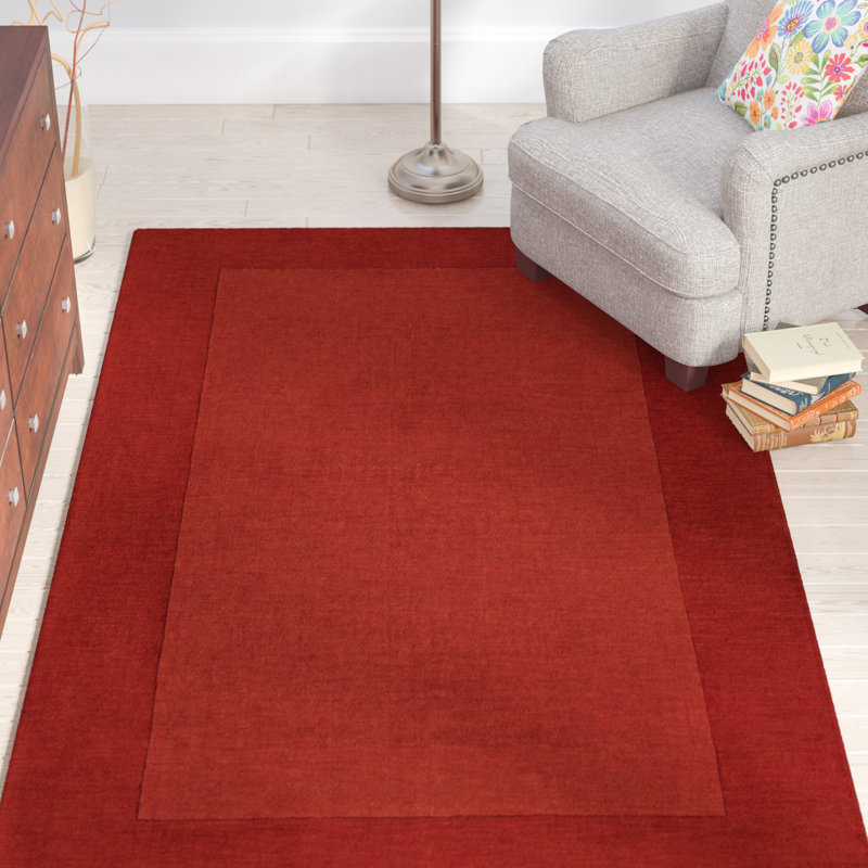 Tapis rouge en laine fabriqué à la main Dolma, Rectangle 6 pi x 9 pi