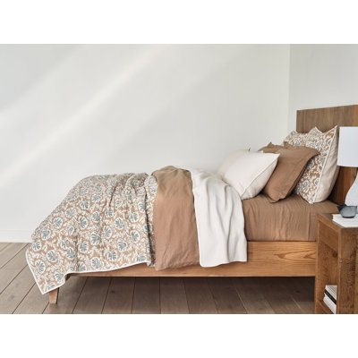 Robles Handstitched Organic 100% Cotton Percale Quilt