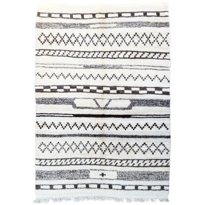 One-of-a-Kind Rectangle 5'3" x 7'9" Hand Loomed Area Rug