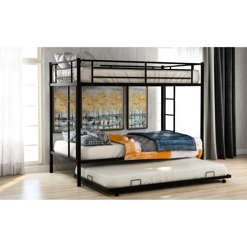 Lit simple superposé au-dessus d'un lit gigogne, structure en métal noir, lit gigogne polyvalent relaxant noir, repos pratique