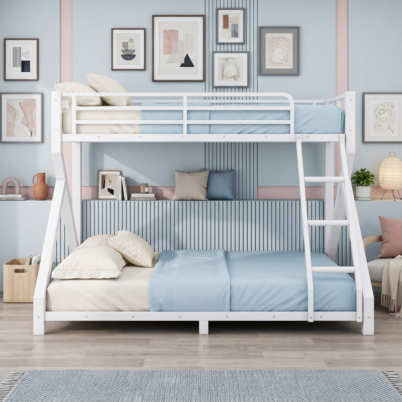 Bunk Bed with Built-In Ladder, Twin XL, Blanc