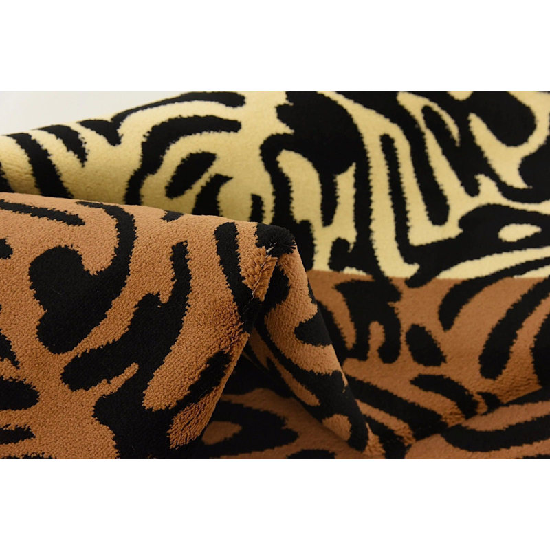 Tapis brun Testerman, Rectangle 7 pi 1 po x 10 pi