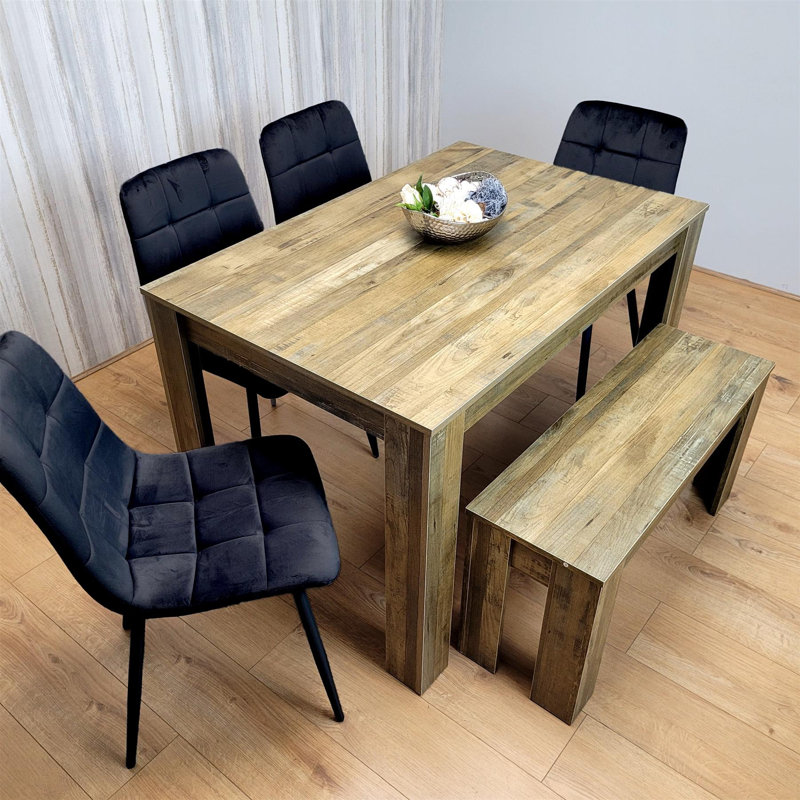 4 - Person Dining Set, 75"H x 90"W x 90"D