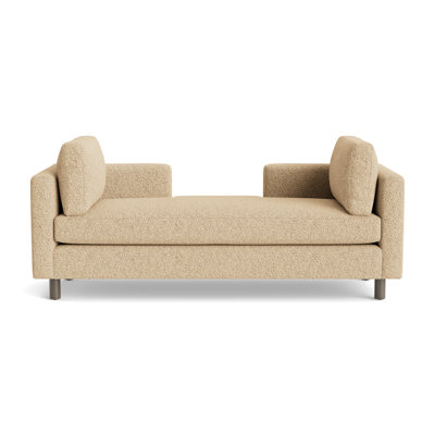Hunter Lounge