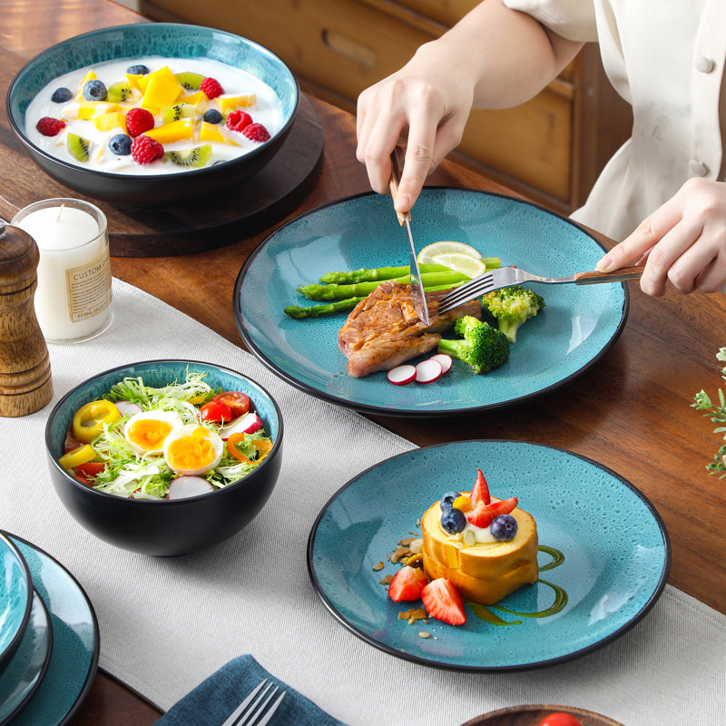 Piece Stoneware Dinnerware Set - Service for 4, Green