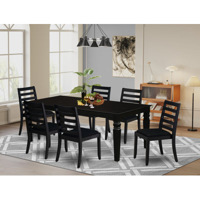 L'ensemble de salle à manger comprend une table de cuisine rectangulaire avec plateau noir et chaises empilables en tissu de polyester, noir