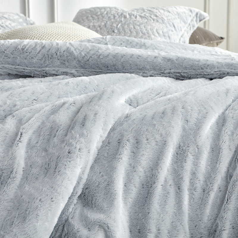 Oversized King Chevron Frosted Gray Plush Comforter Set