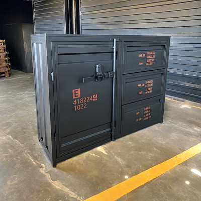 Sideboard