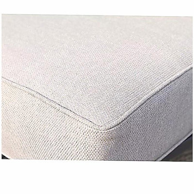 Chaise de patio avec coussins entièrement assemblée