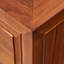 Armoire d'appoint en bois massif de style rétro
