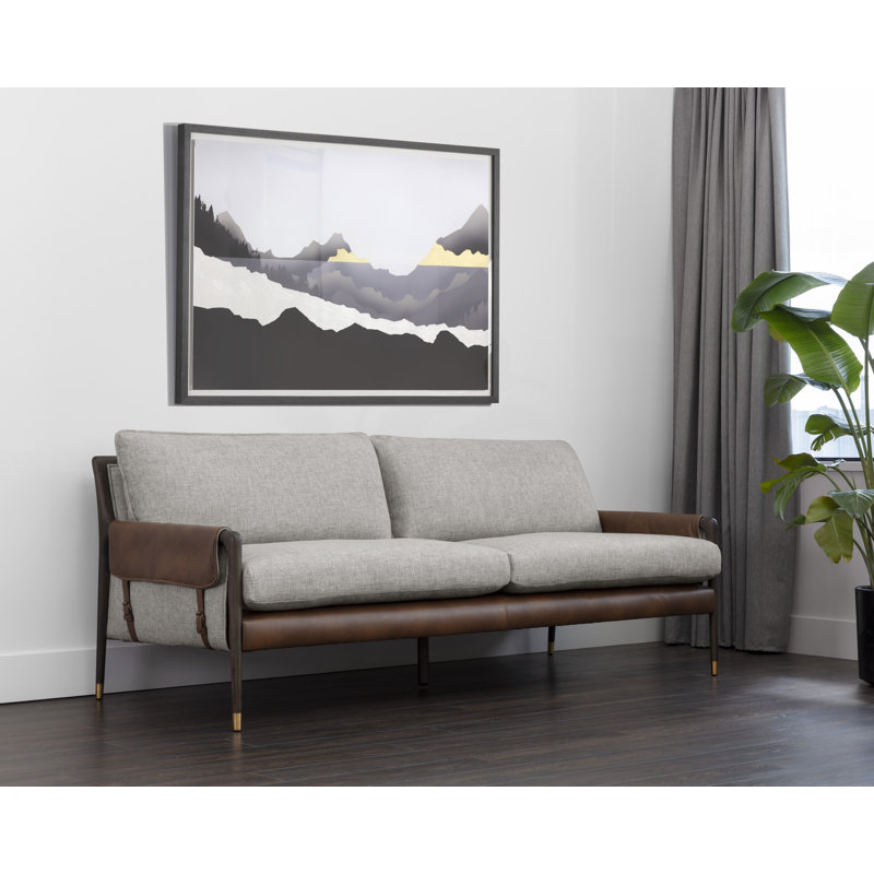 Mauti Sofa