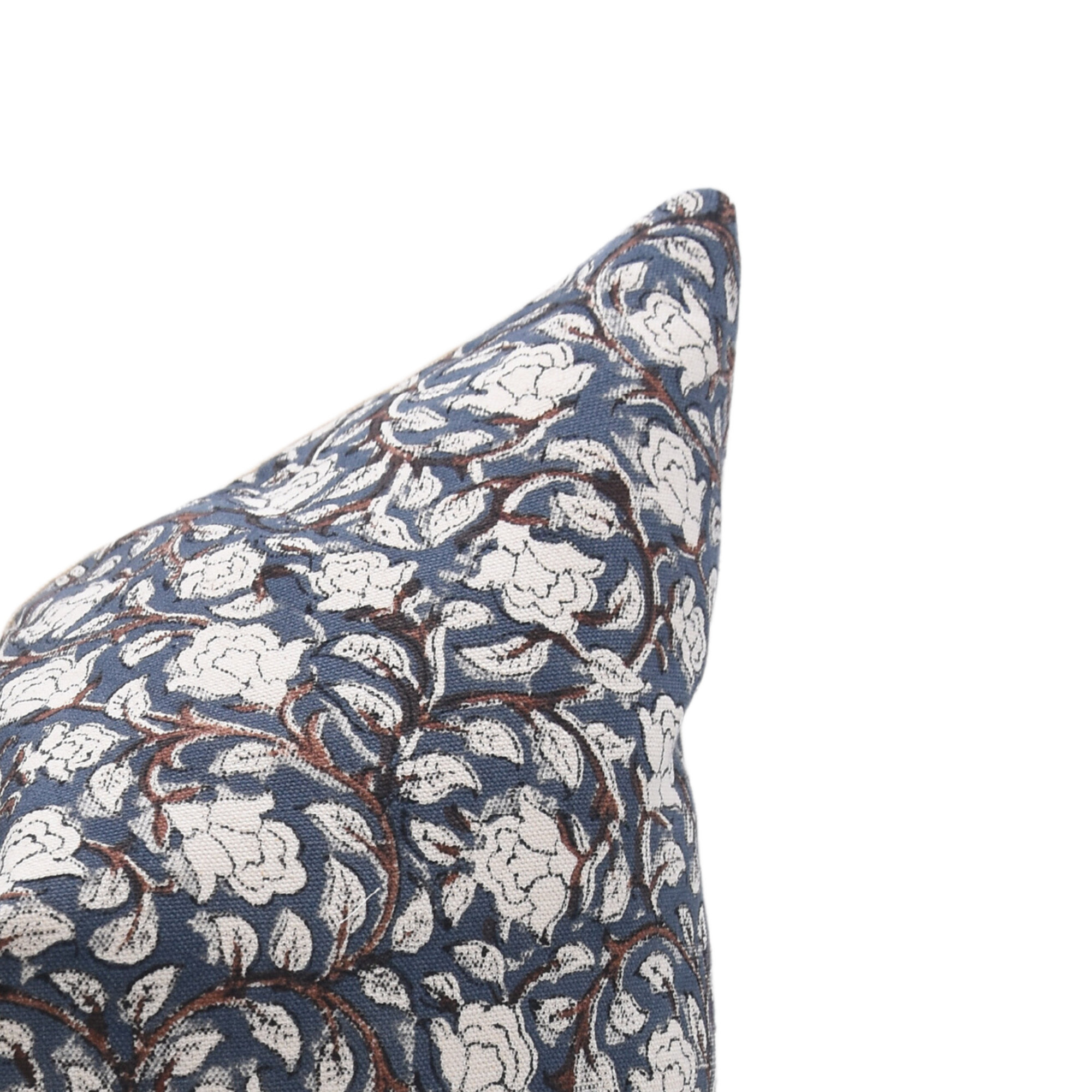 Lerah Cotton Indoor/Outdoor Pillow Cover, 26" x 26"