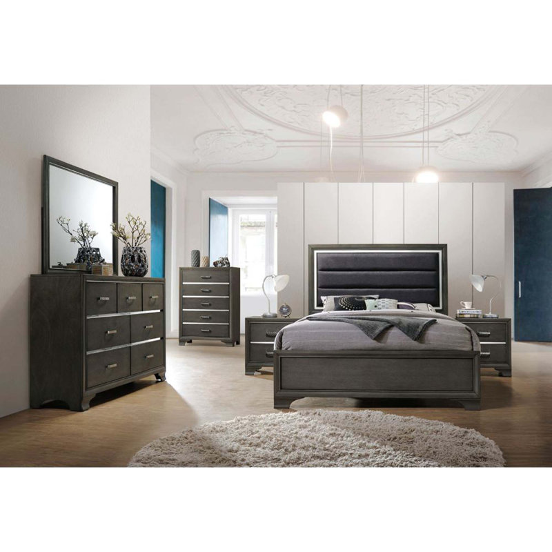 Juliet Upholstered Standard Bed, King