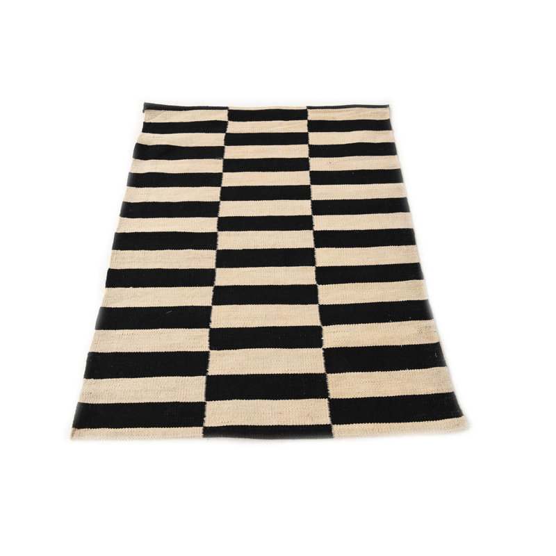Tapis noir et blanc Osbourne